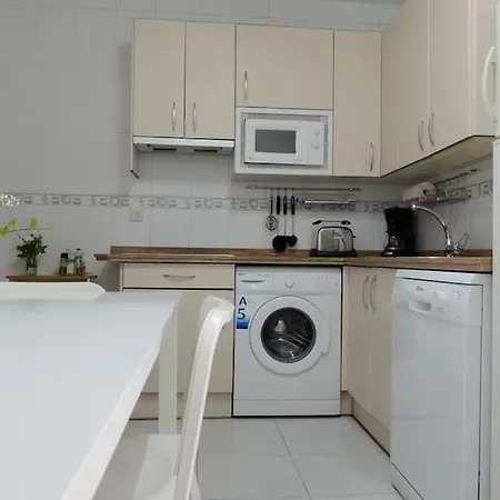 Domus Edisson Apartman Salamanca